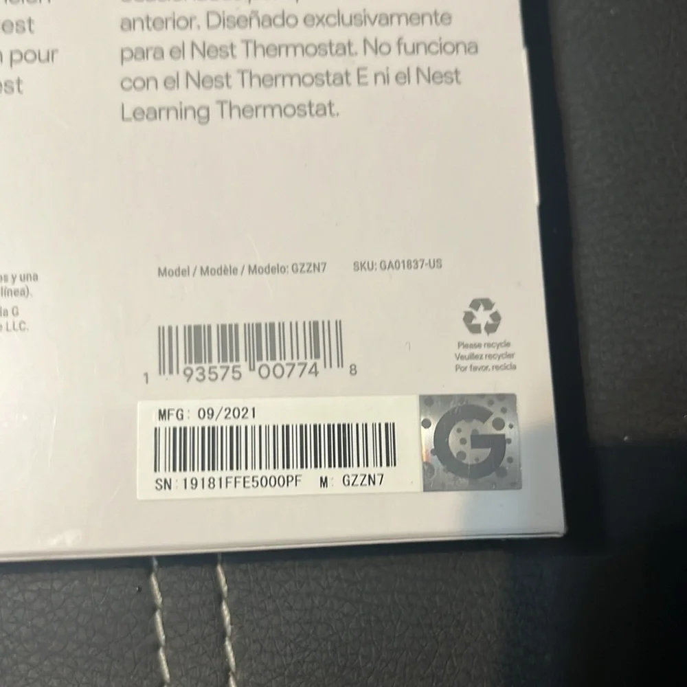 Google Nest Thermostat trim kit. White.